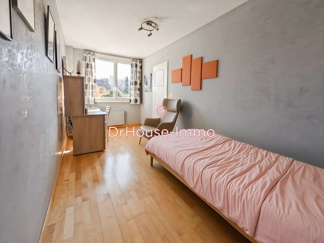 Appartement à LYON-5E