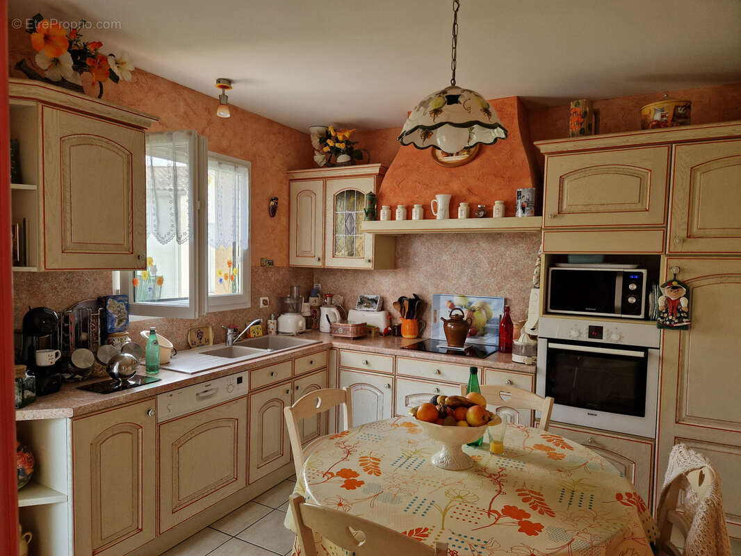 Maison à SAINTE-LIVRADE-SUR-LOT