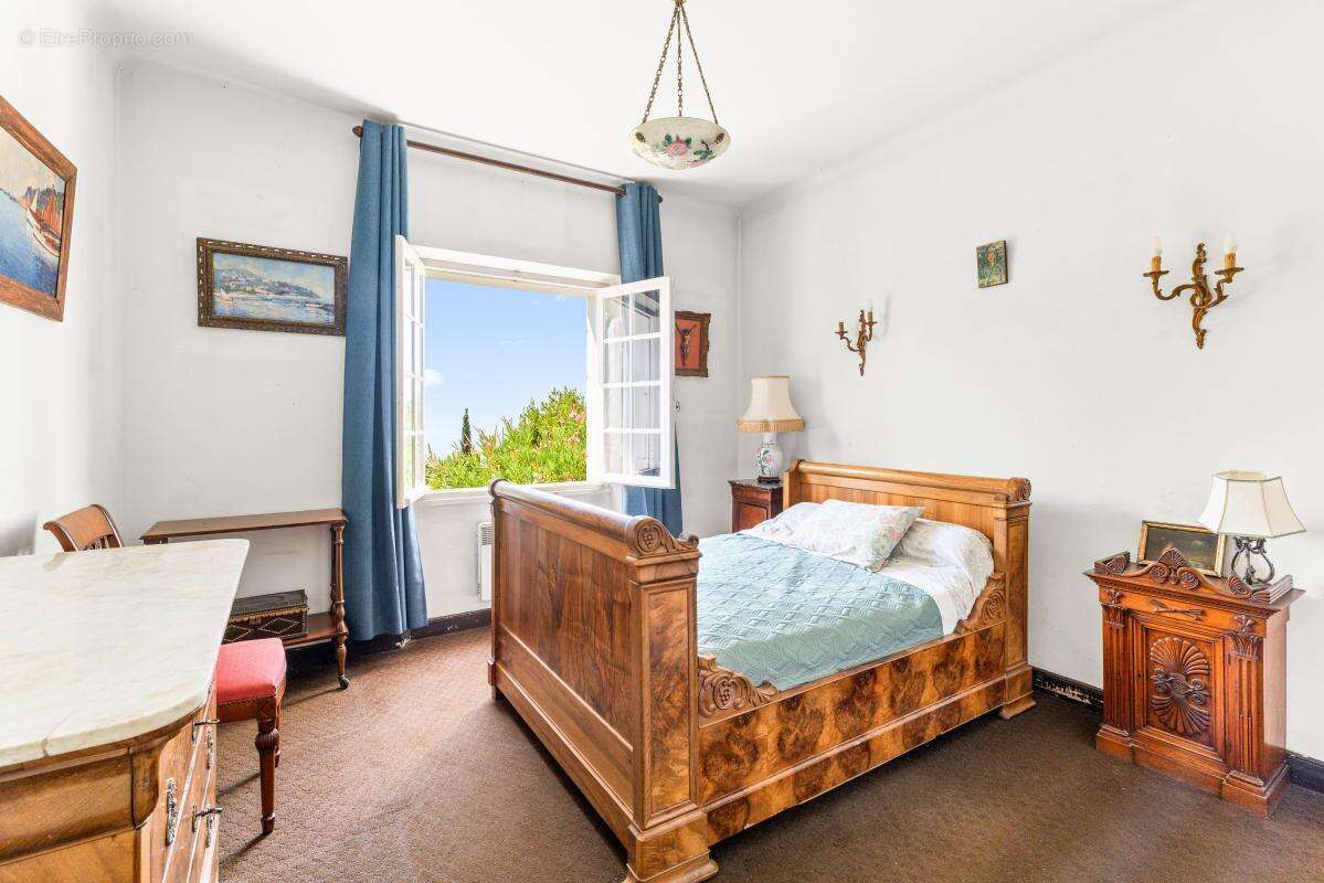 Nice gairaut – villa provençale avec vue mer, piscine, terrain de 2 000 m² et garage de 100 m² - photo 15