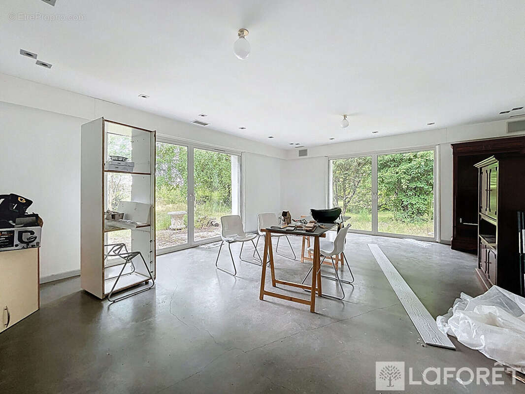 Maison à SAINT-ANDRE-DE-CUBZAC