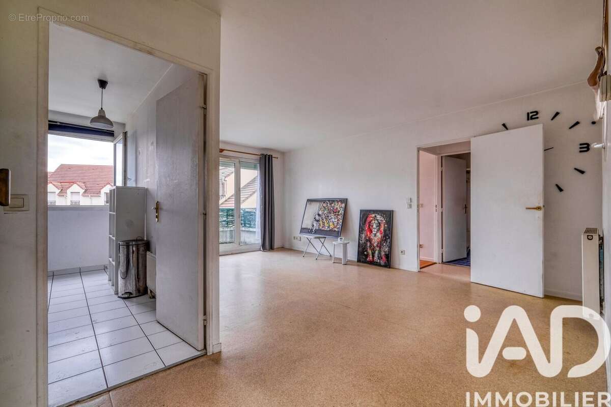 Photo 3 - Appartement à ROISSY-EN-FRANCE