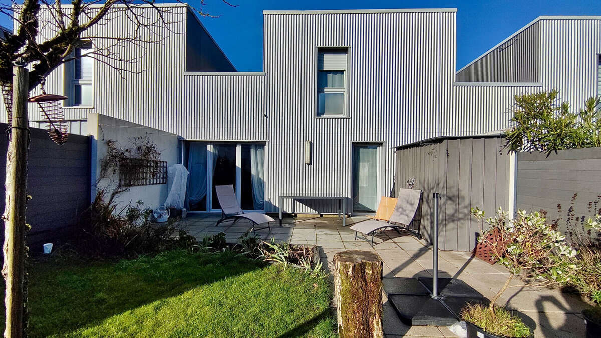 Maison à LES SORINIERES