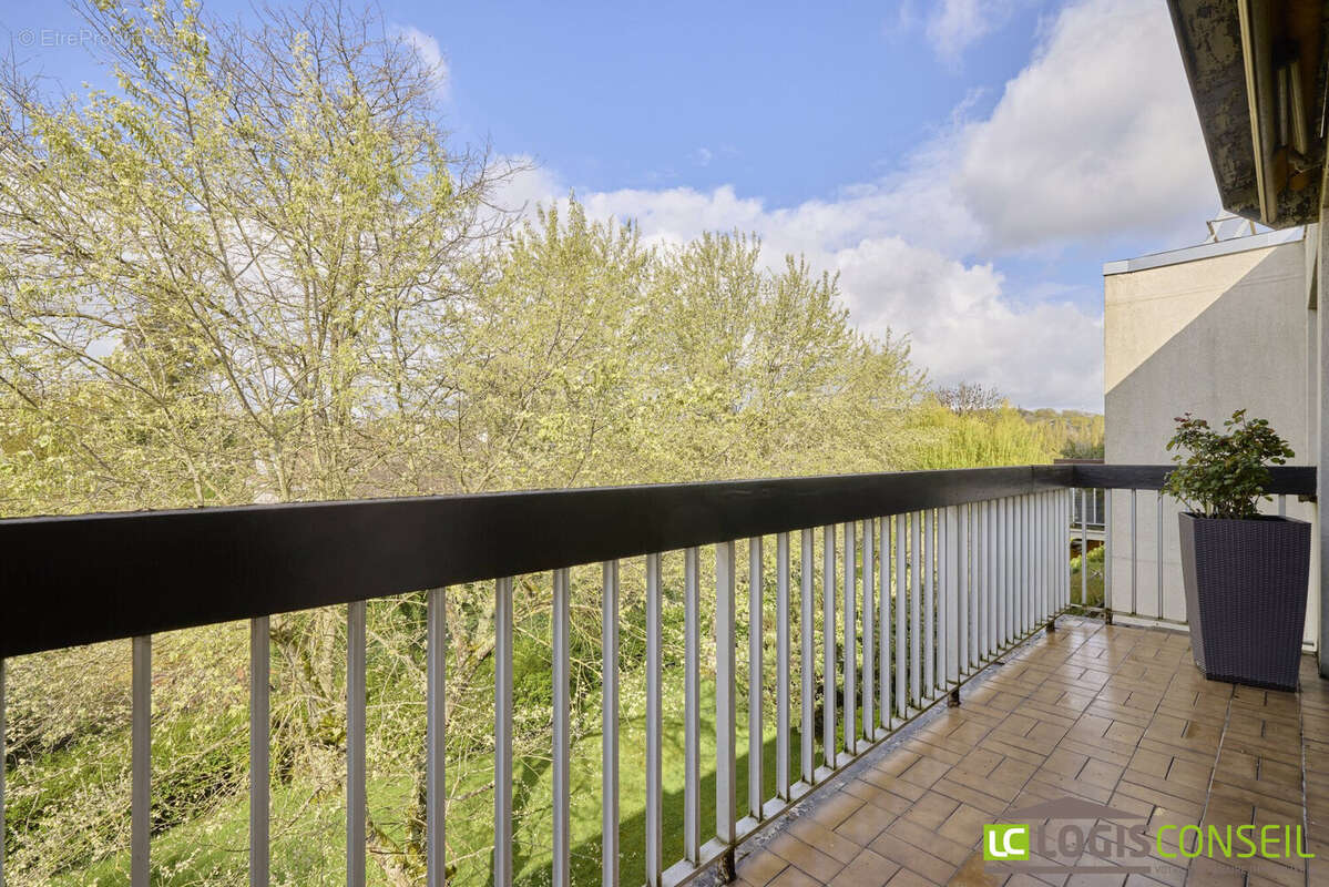 Appartement à CHATENAY-MALABRY