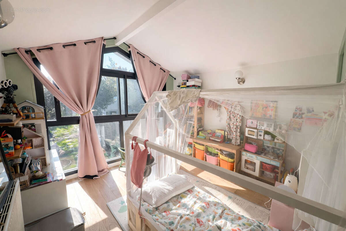 Maison à FONTENAY-SOUS-BOIS