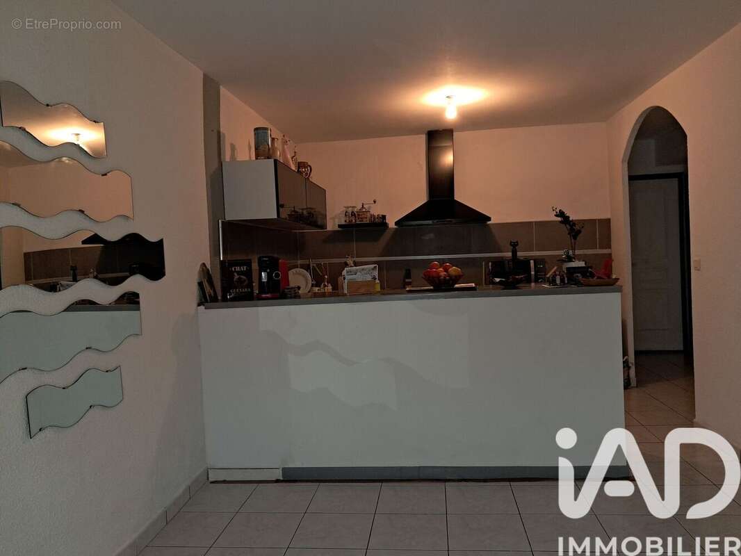 Photo 4 - Appartement à LEZIGNAN-CORBIERES