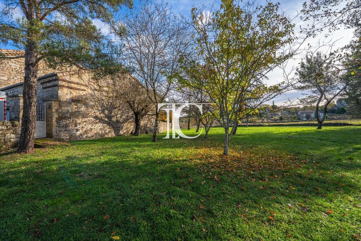 Maison à LABLACHERE