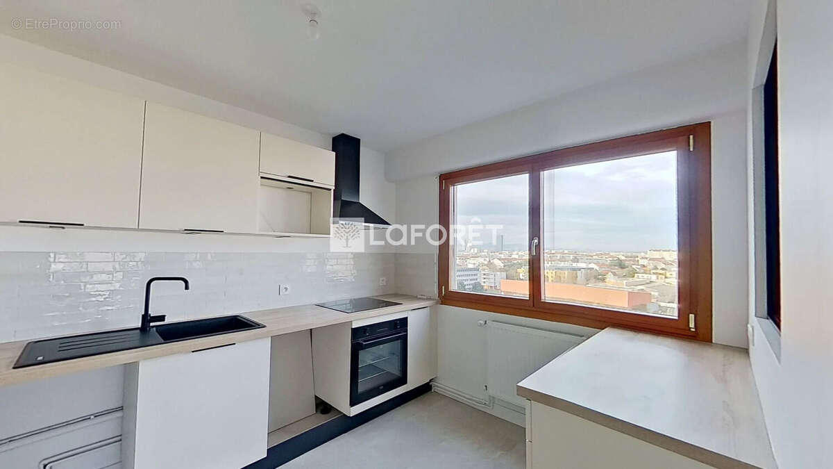Appartement à LYON-8E