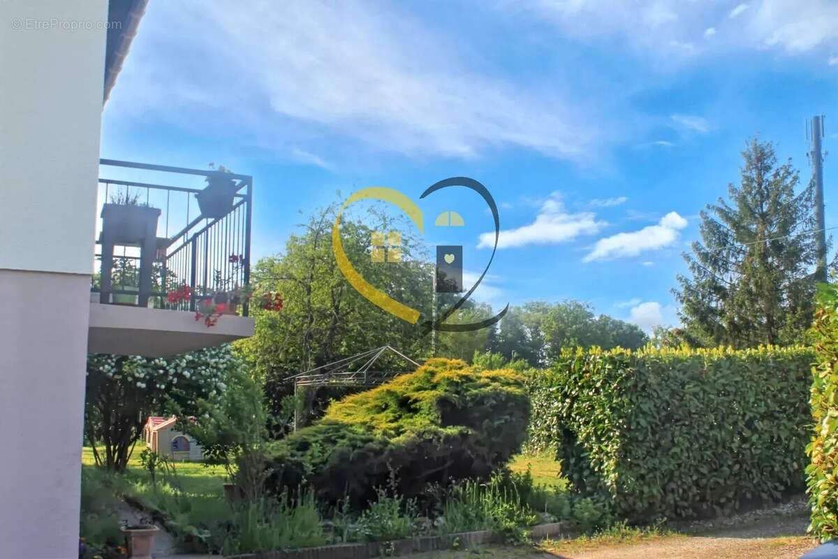 Maison à MARIGNY-LES-USAGES