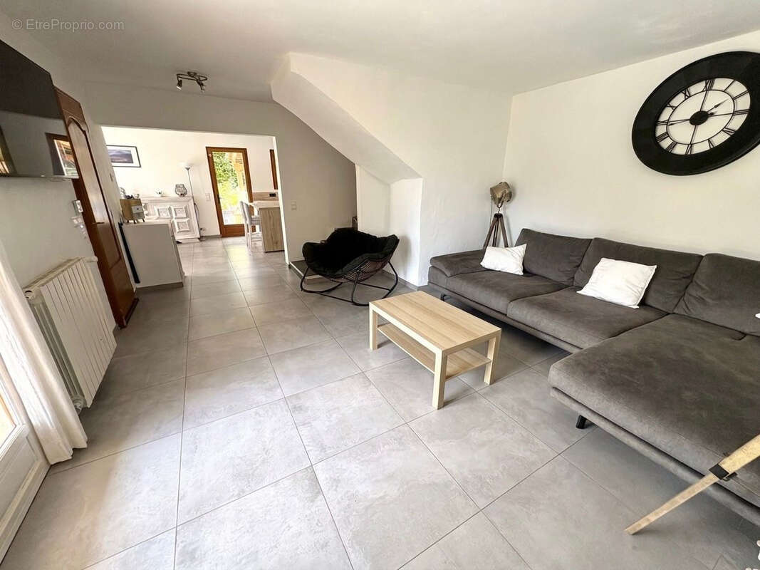 Maison à CAGNES-SUR-MER