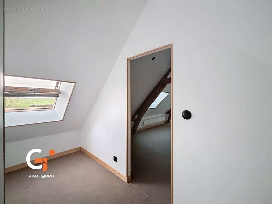 Maison à ALLOUVILLE-BELLEFOSSE