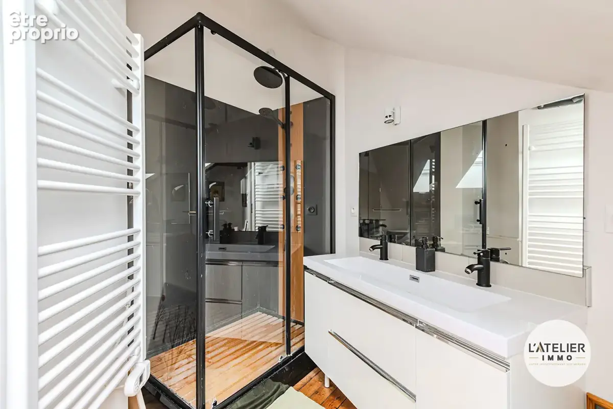 Maison familiale de caractère entièrement climatisée - 130 m² - 4 chambres - Véranda contemporaine - Cour intimiste - photo 16