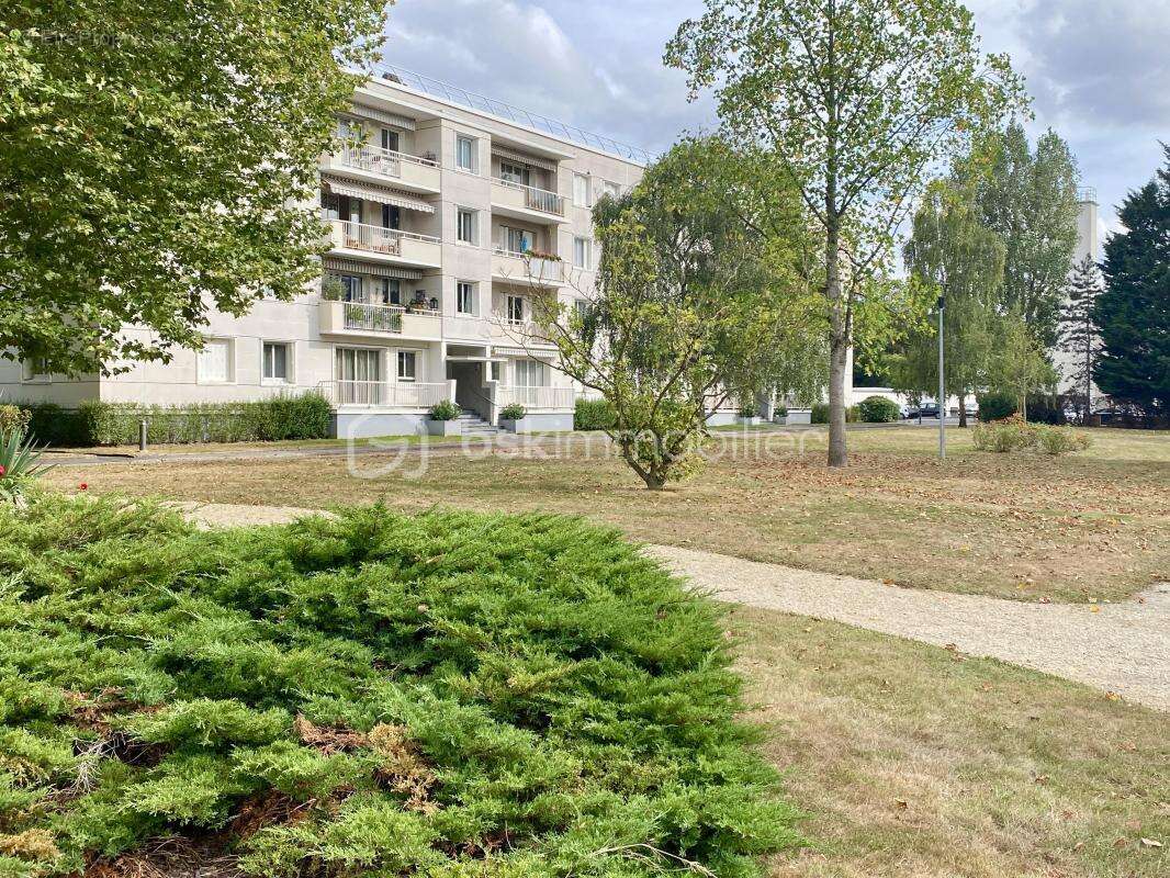 Appartement à GARCHES