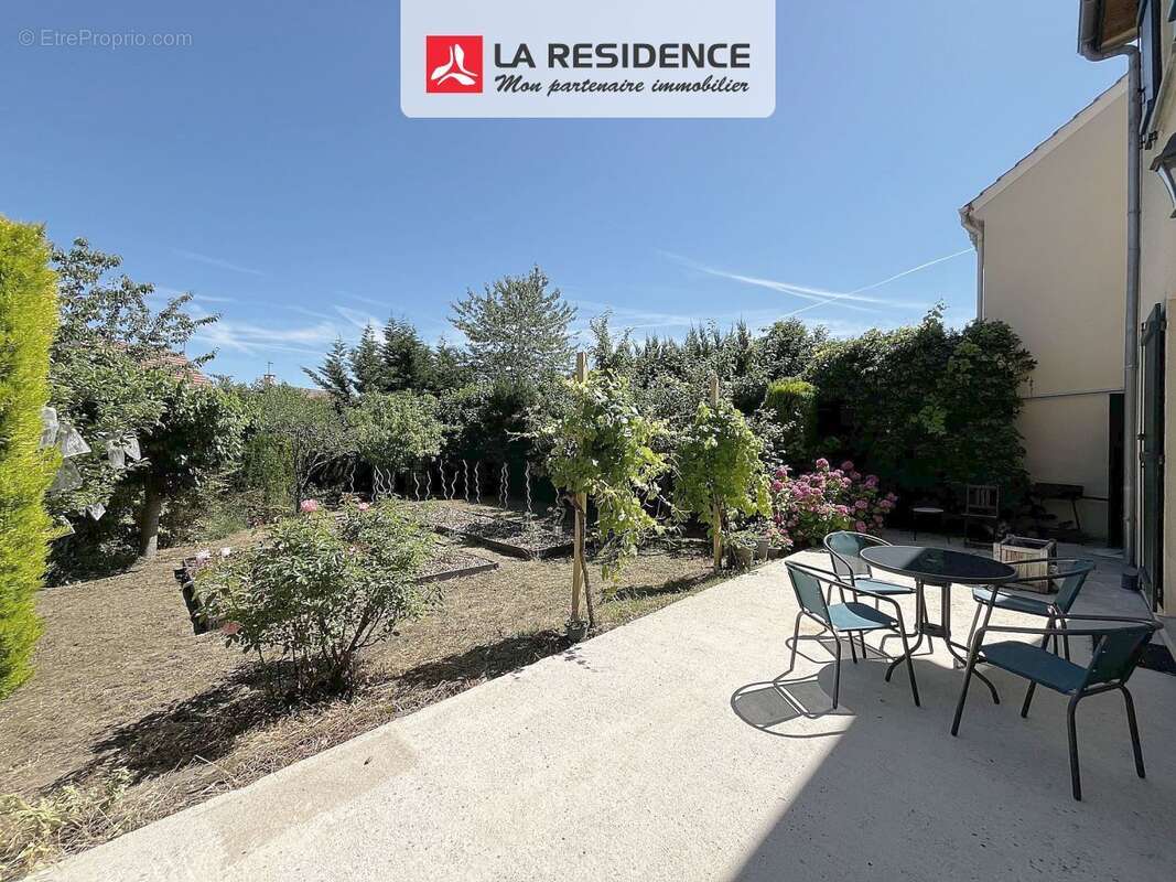 Maison à SAINT-OUEN-L&#039;AUMONE