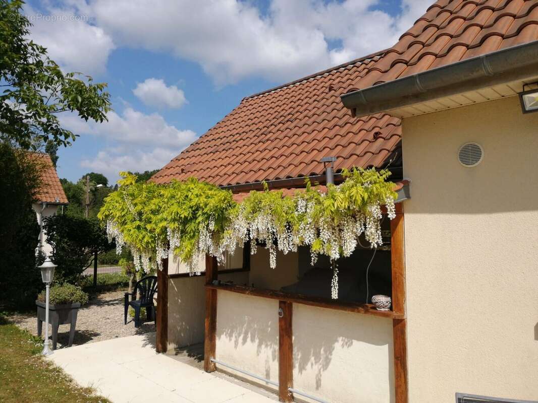 Maison à VAL-D&#039;ORNAIN