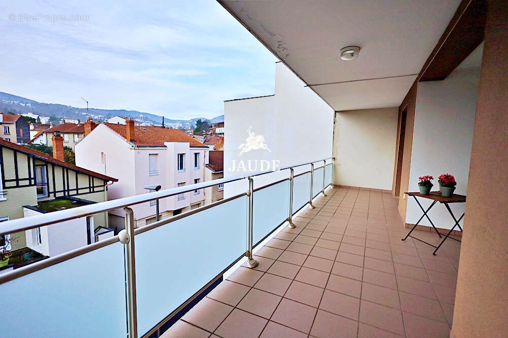 Appartement à CHAMALIERES