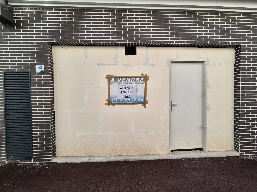 Commerce à TREMBLAY-EN-FRANCE