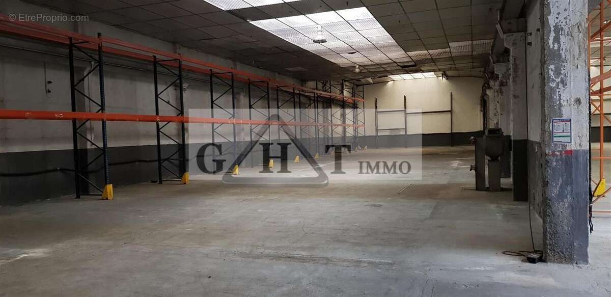 Commerce à POMMEUSE