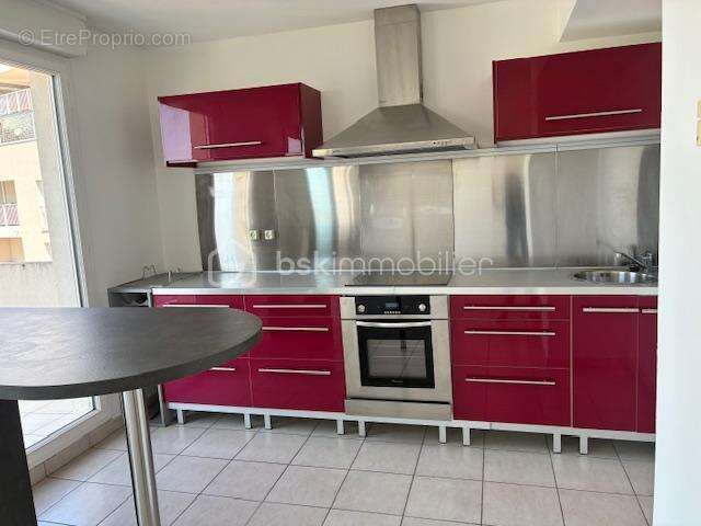 Appartement à MARSEILLE-8E