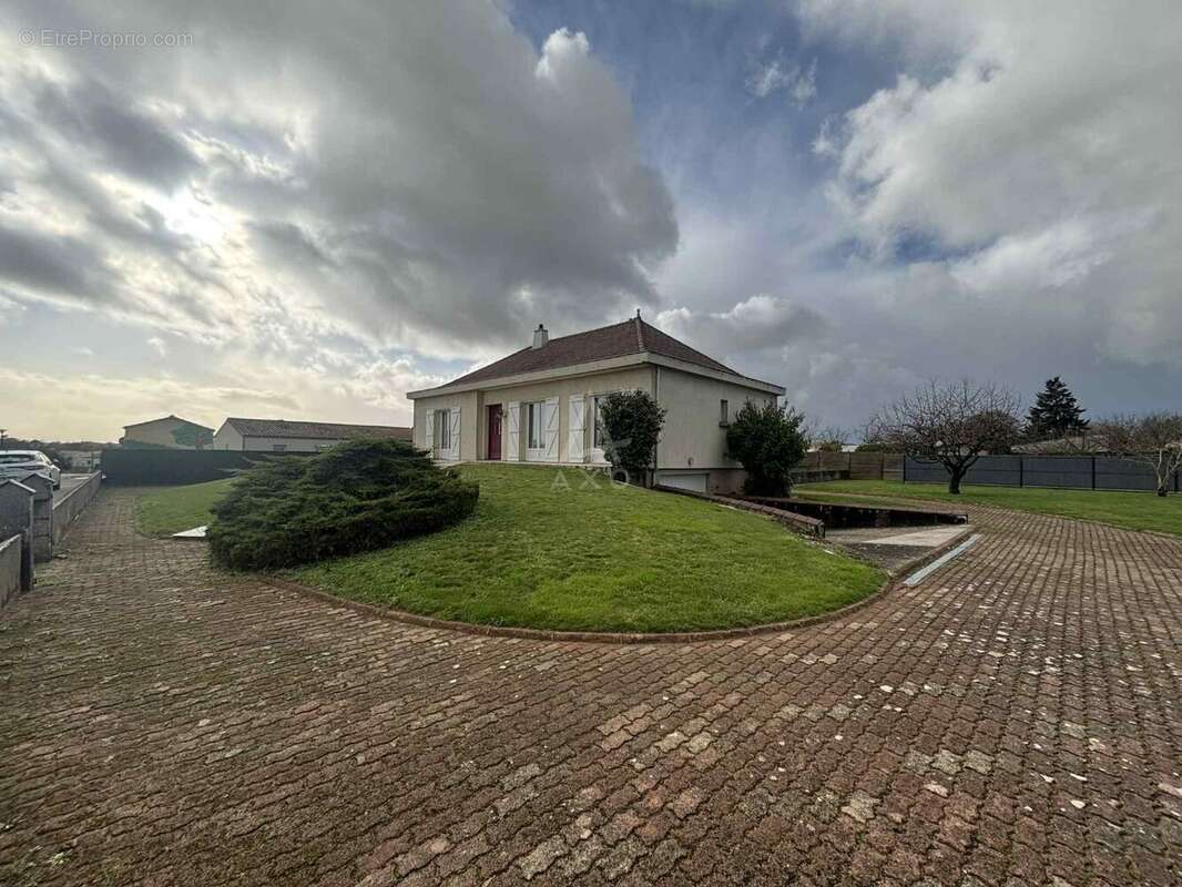 Maison à SAINT-FULGENT