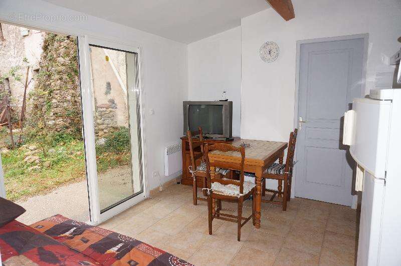 Appartement à CHATEAUVERT