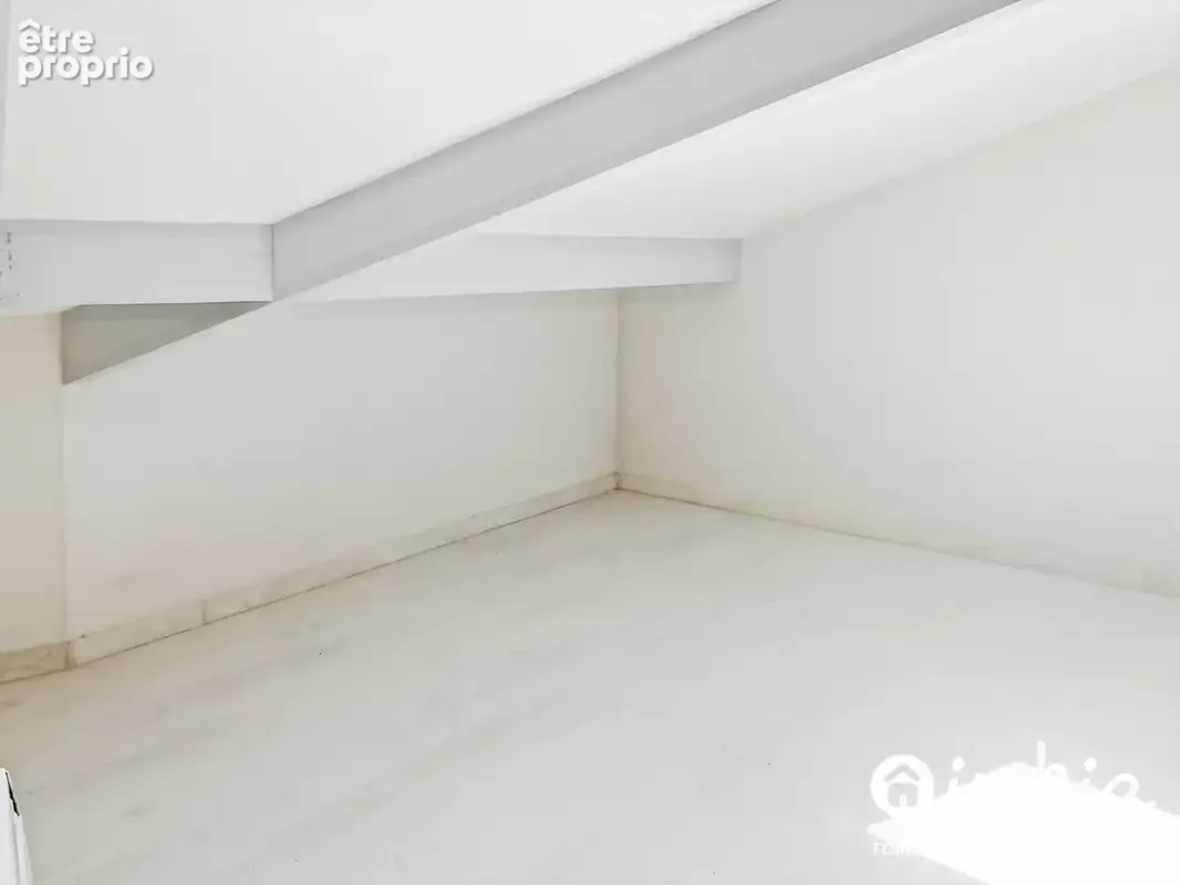 Duplex 2 pièces avec balcon, cave et parking - photo 14