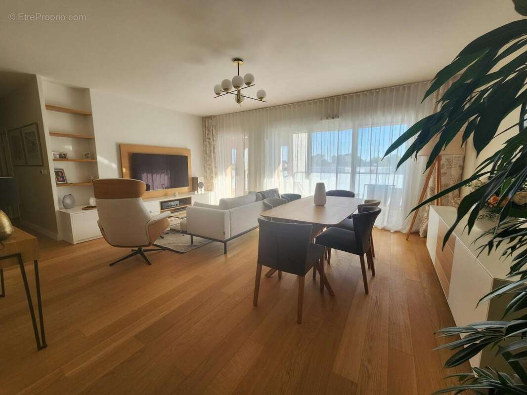 Photo 2 - Appartement à BORDEAUX