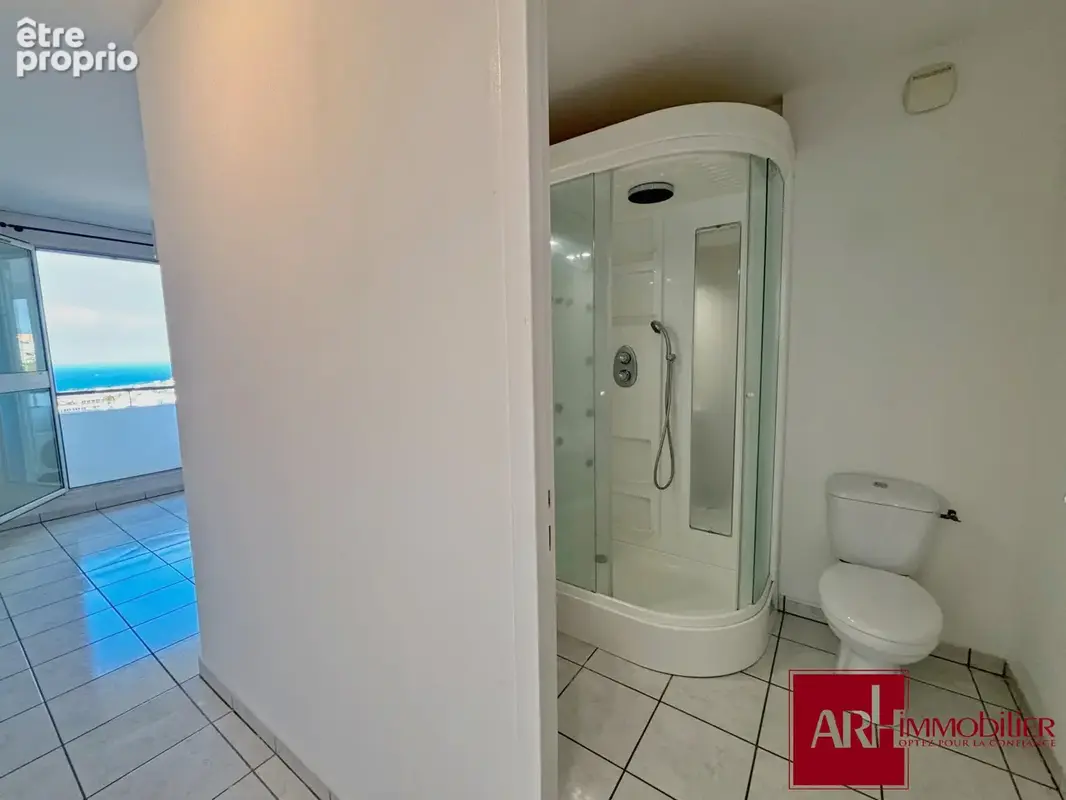 Appartement 4 pièces 90 m² à vendre à Saint-Denis (97400) - photo 8