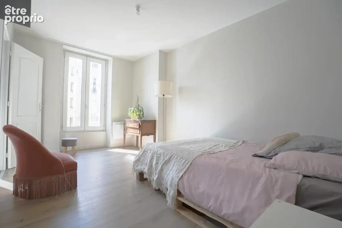 Charmant Appartement de 87 m2 centre ville - photo 6