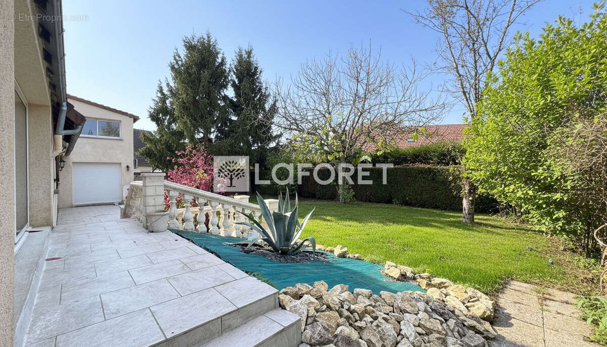 Maison à JOUE-LES-TOURS