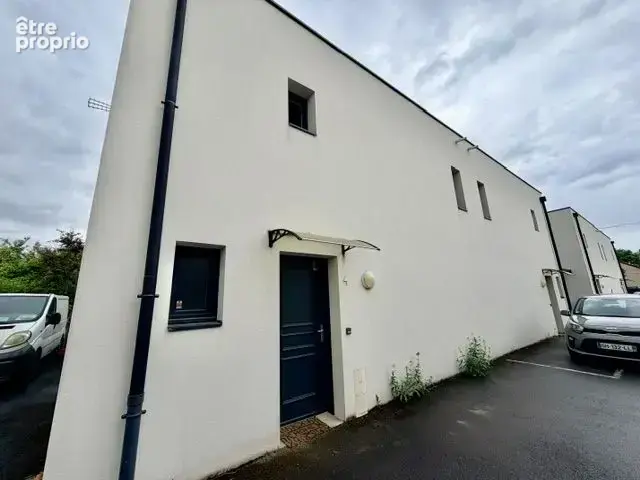 Maison à PONT-SAINTE-MARIE