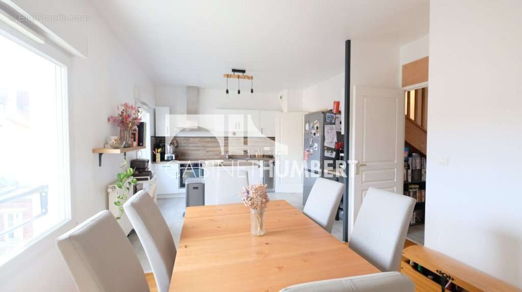 Appartement à SAINT-ETIENNE