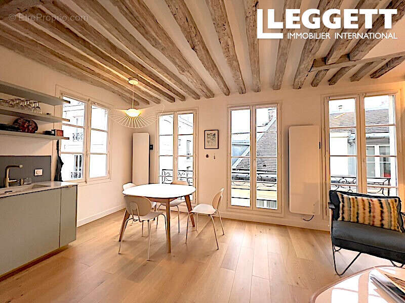 Appartement à PARIS-4E