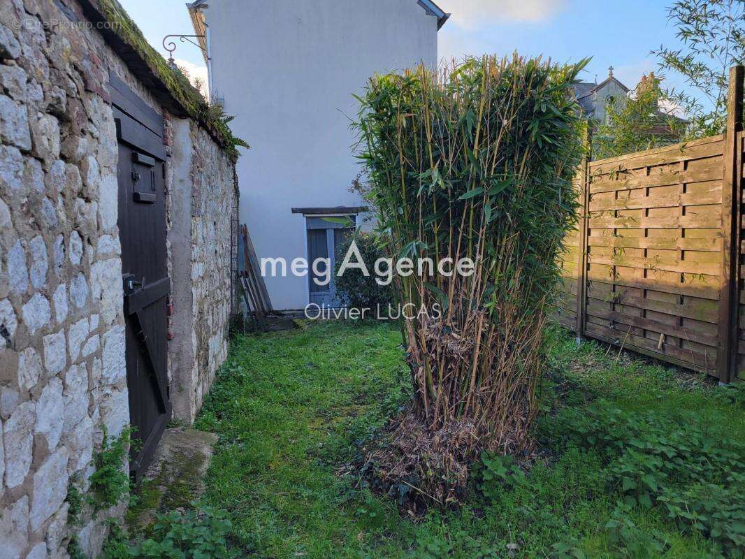 Maison à QUILLEBEUF-SUR-SEINE