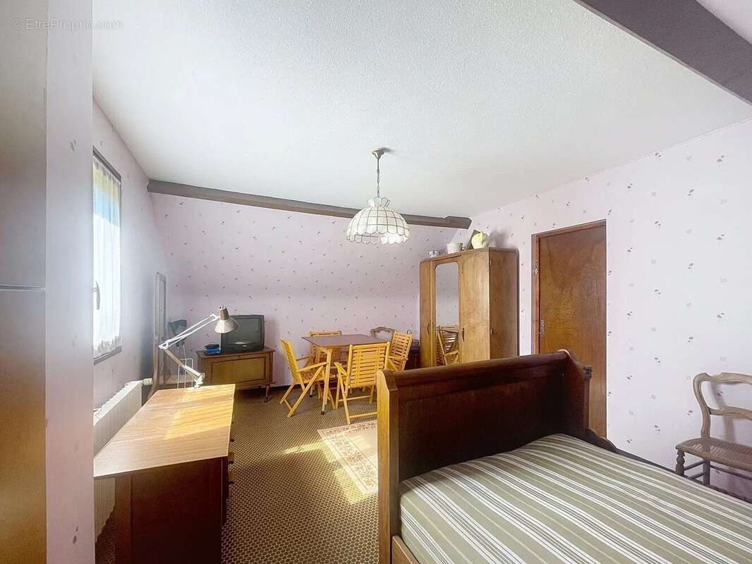 Maison à TRACY-LE-VAL