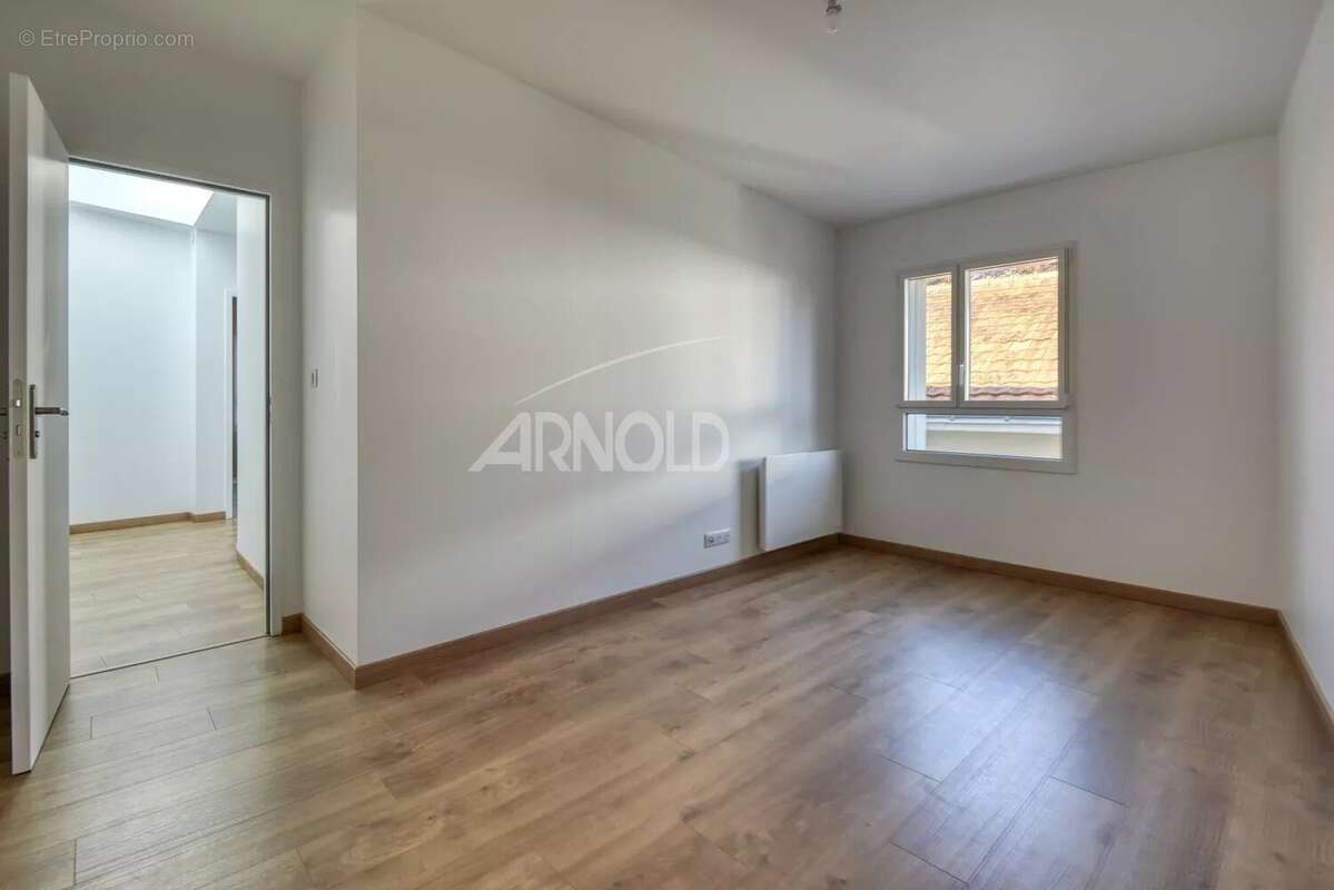 Maison à SAINT-SEBASTIEN-SUR-LOIRE