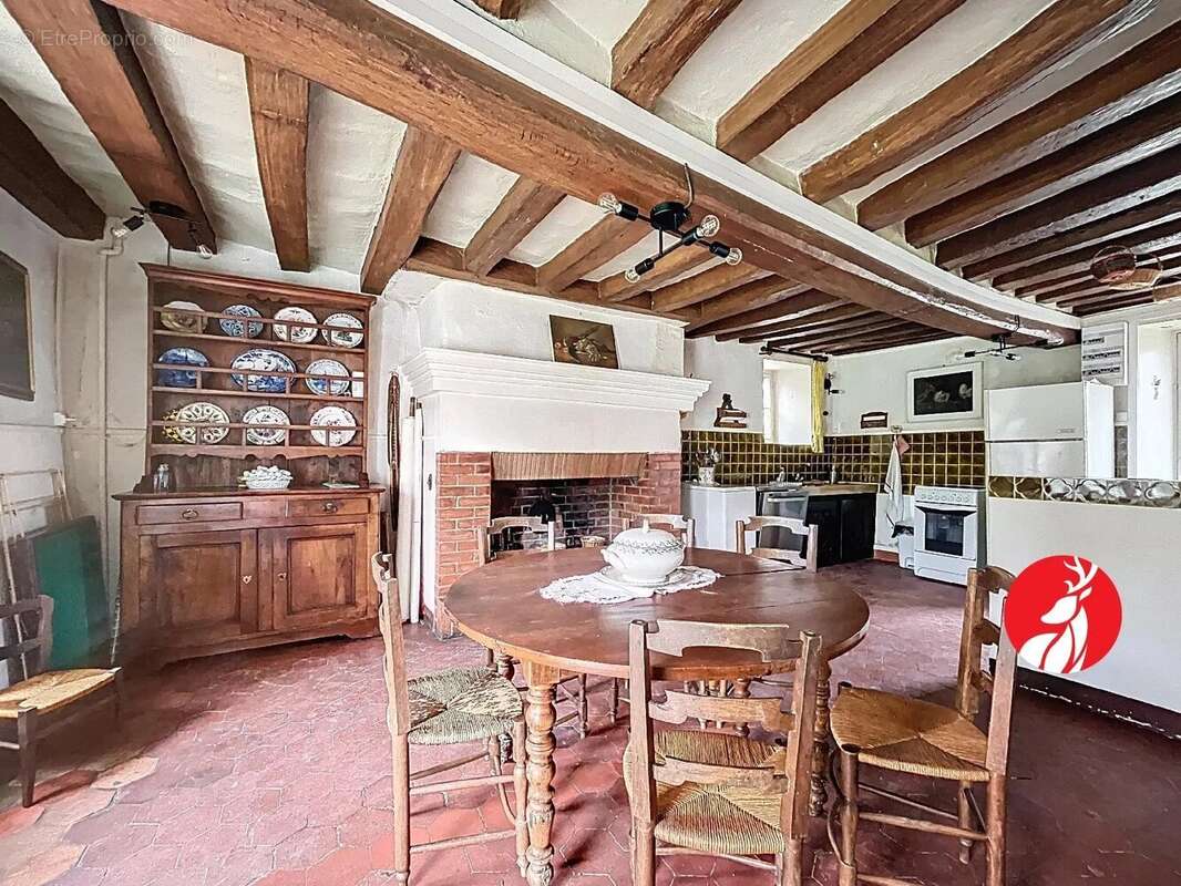 Maison à MILLY-LA-FORET