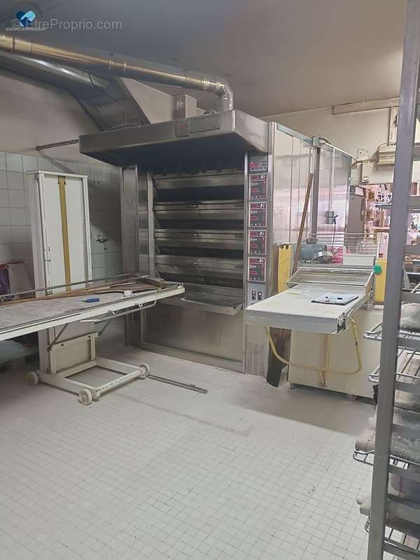 Commerce à CASTELNAU-D&#039;AUDE