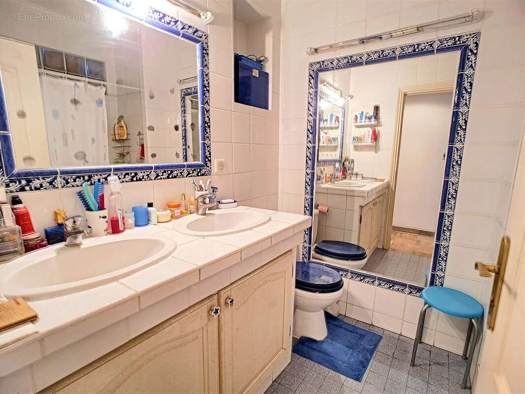 Appartement à LE CANNET