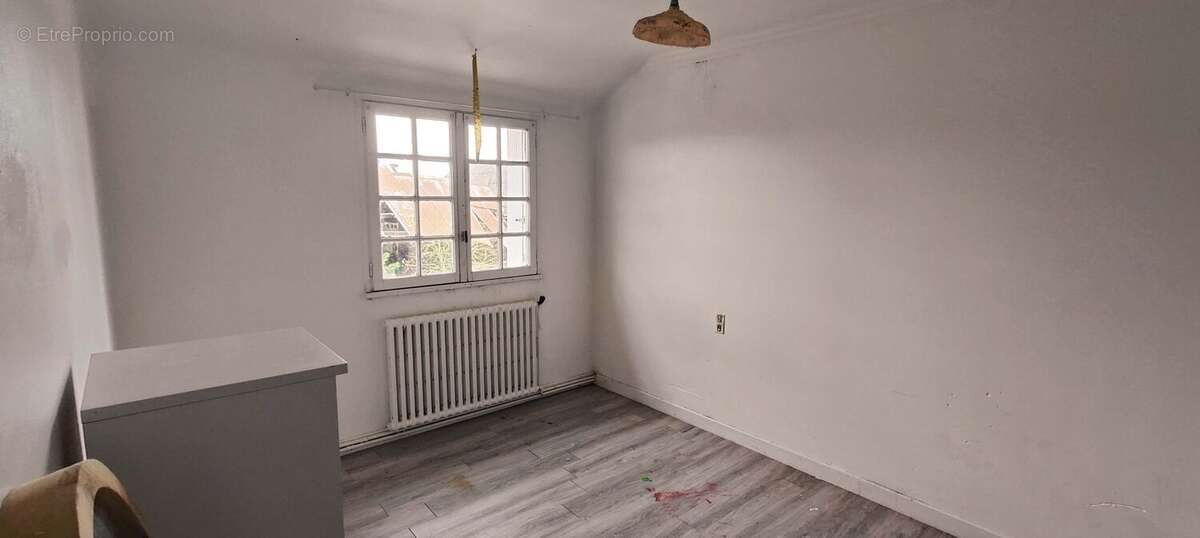 Maison à SAINT-THELO