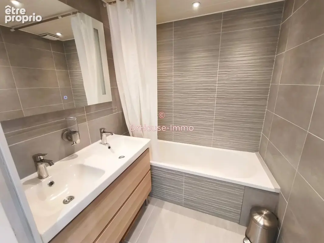 Appartement 4 pièces 81 m² à vendre à Clermont-Ferrand (63000) - photo 15