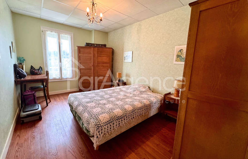 Maison à VAUX-SUR-MER