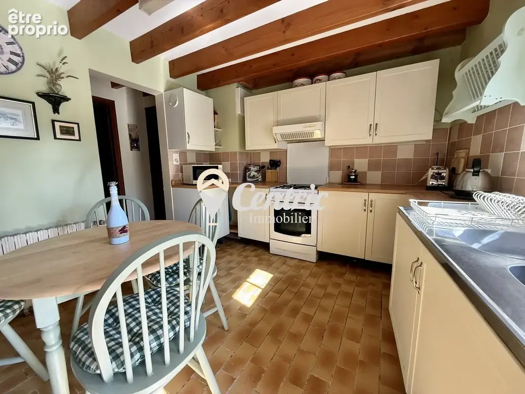 Maison 6 pièces 140 m² à vendre à Antigny (85120) - photo 3