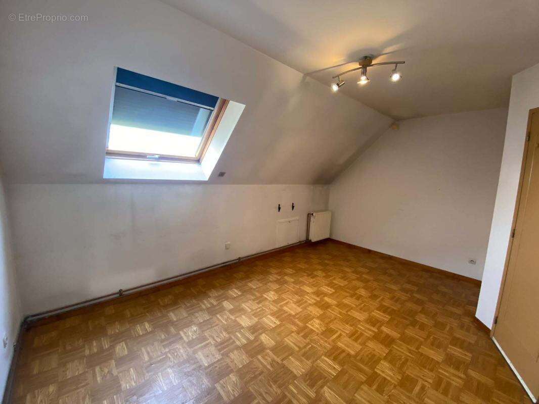 Maison familiale avec garage et jardin – 164m² – TREMBLAY-EN-FRANCE - photo 7