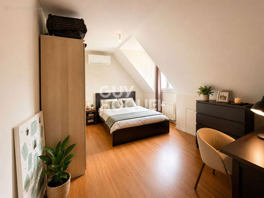 Maison à MENNECY
