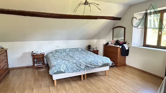 Maison à HERME