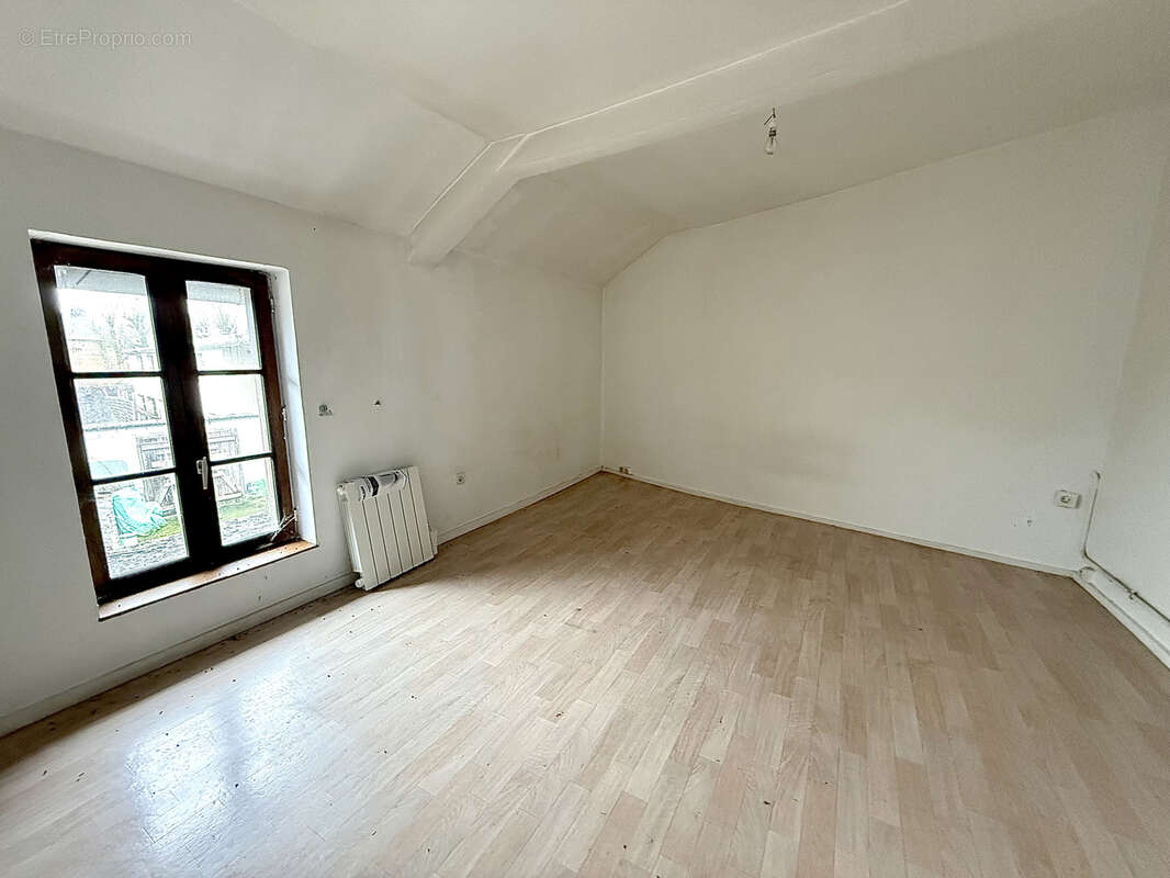 Appartement à CRESSY