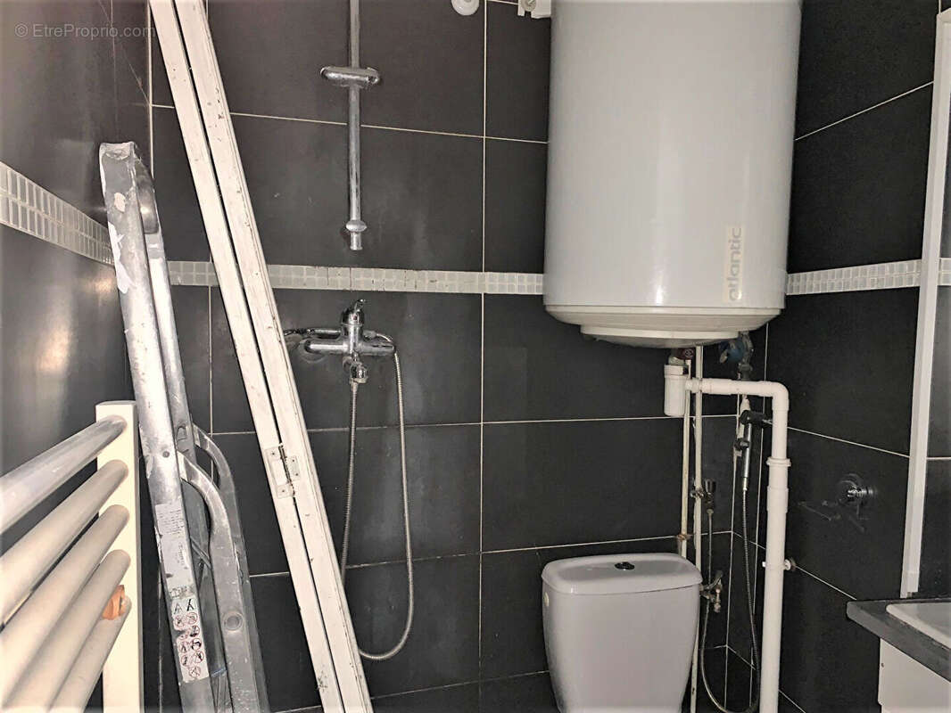 Appartement à LA GARENNE-COLOMBES