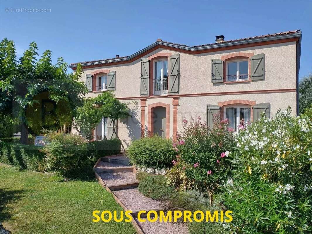 Maison à MONDONVILLE