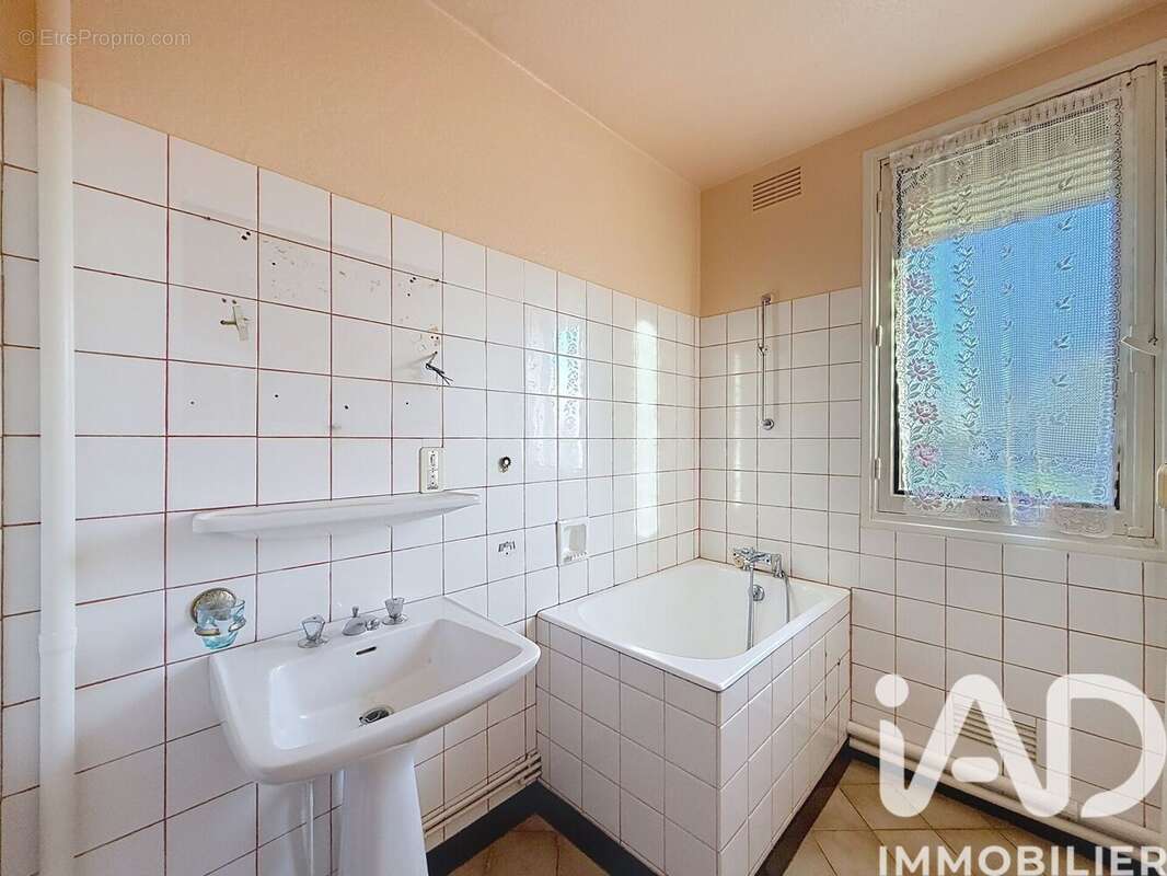 Photo 9 - Maison à SAINTE-MENEHOULD