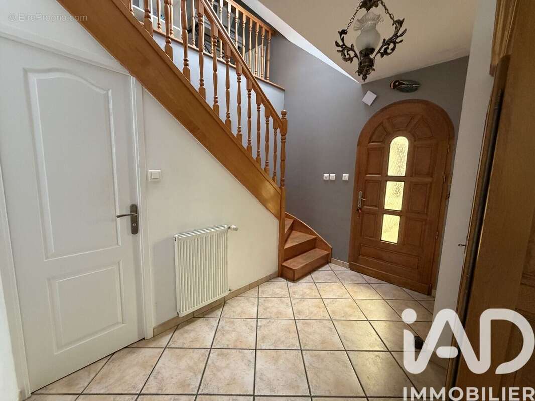 Maison 154 m² à Guilers  - photo 7
